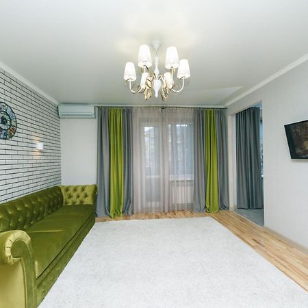 Bessarabsky Kvartal Kiev Esterno foto