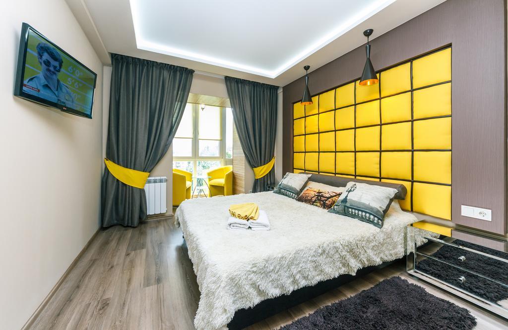 Bessarabsky Kvartal Kiev Esterno foto